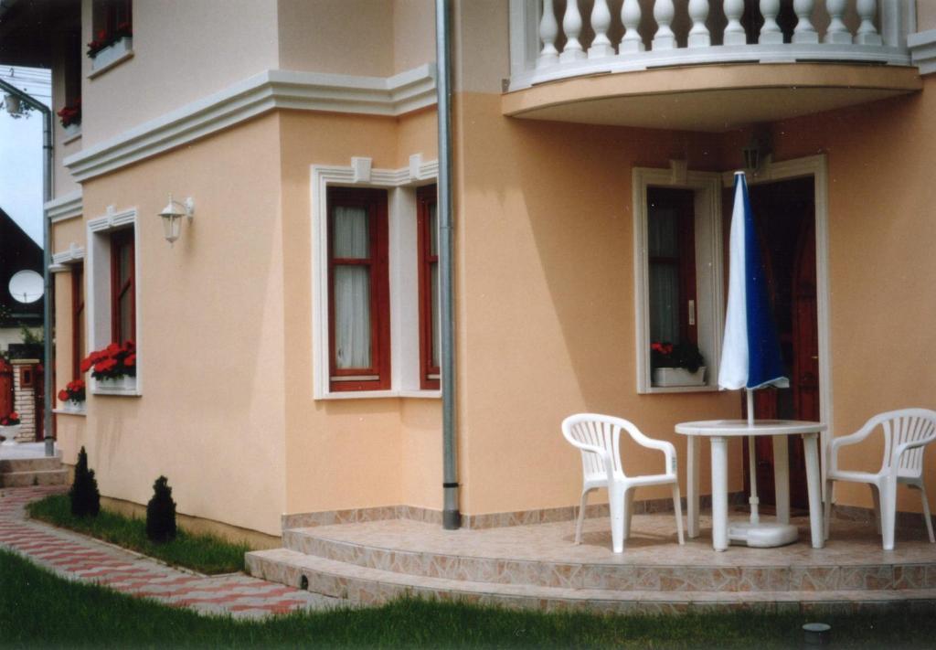 Dessewffy Guesthouse Zamárdi Екстериор снимка